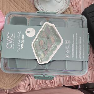 CWC Green Snack Box - 8 Compartments